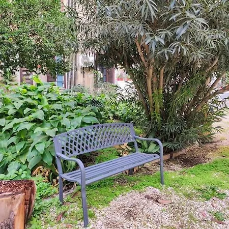 Sui Generis Casa Per Vacanze דירה *