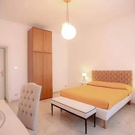 Apartment Sui Generis Casa Per Vacanze *